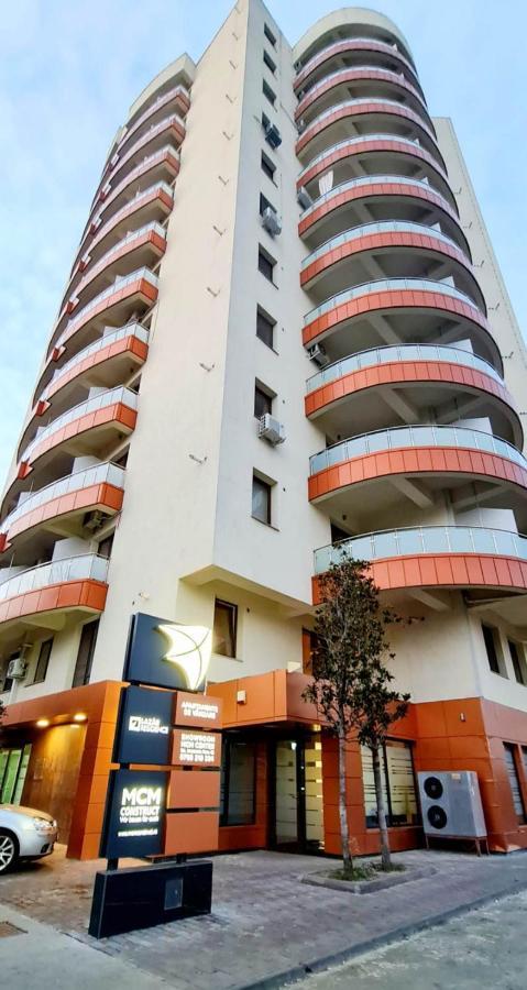 Karina New Flat Near Palas Mall ยาช ภายนอก รูปภาพ