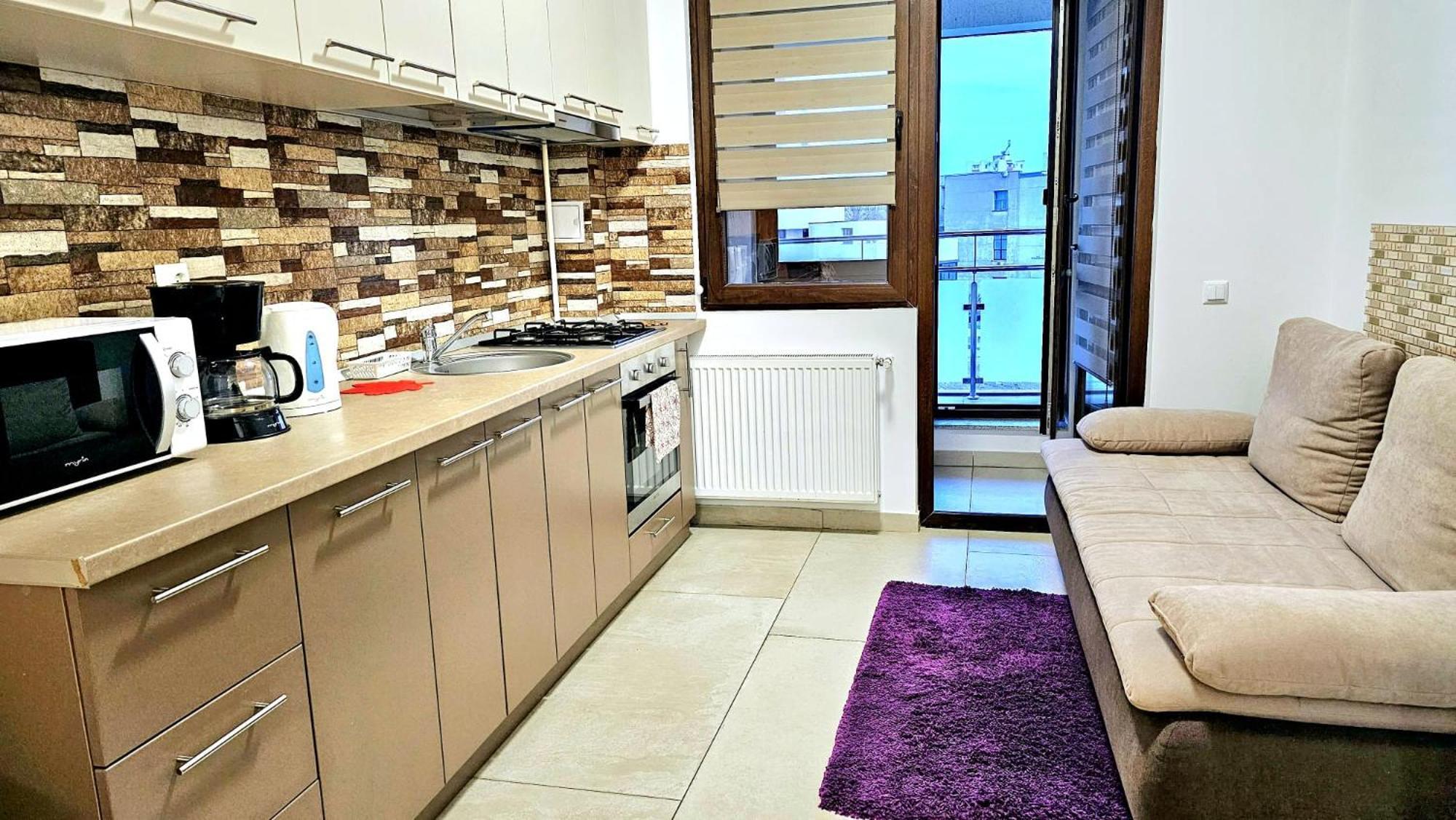 Karina New Flat Near Palas Mall ยาช ภายนอก รูปภาพ