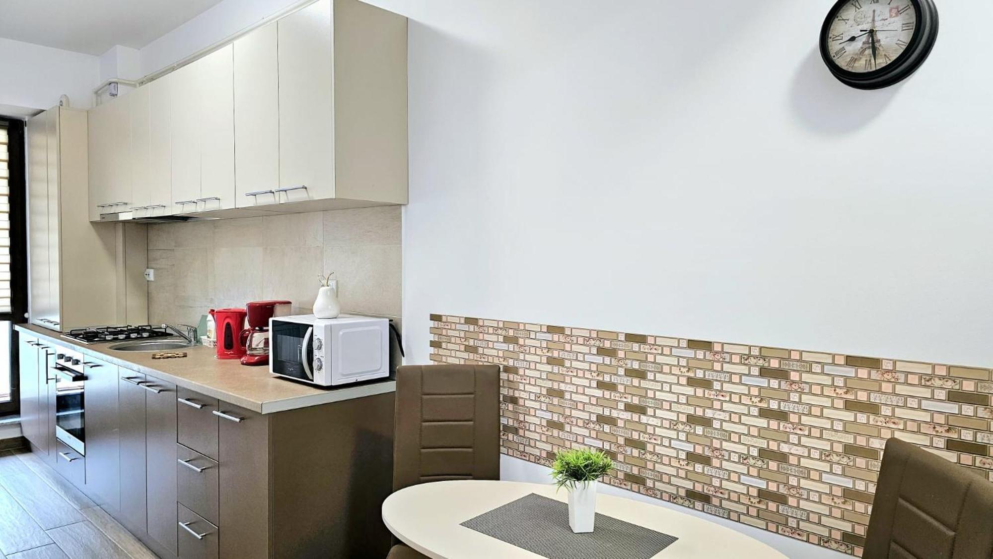 Karina New Flat Near Palas Mall ยาช ภายนอก รูปภาพ